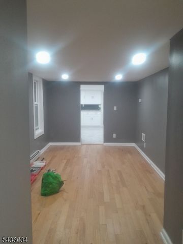 258 Randolph St, Carteret Boro, NJ 07008
