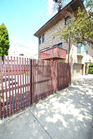 3006 S Lyman Street 2, Chicago, IL 60608