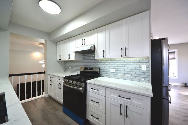 3006 S Lyman Street 2, Chicago, IL 60608