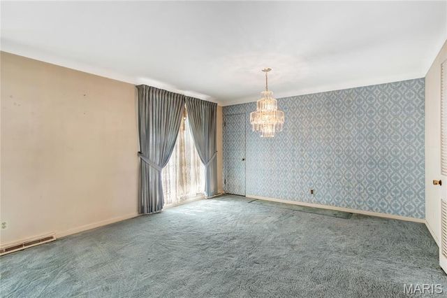 41 Harneywold Drive, Ferguson, MO 63136