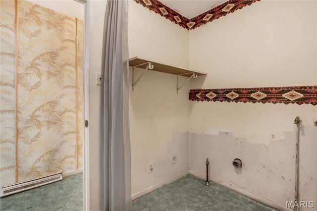 41 Harneywold Drive, Ferguson, MO 63136