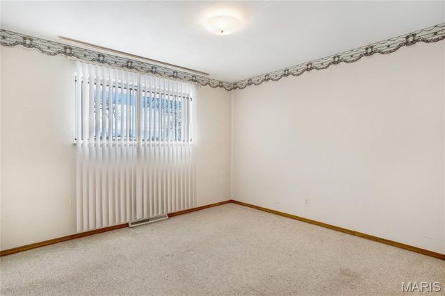 41 Harneywold Drive, Ferguson, MO 63136