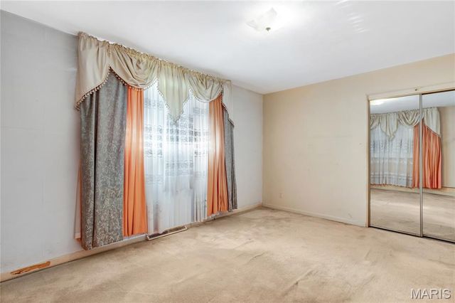 41 Harneywold Drive, Ferguson, MO 63136