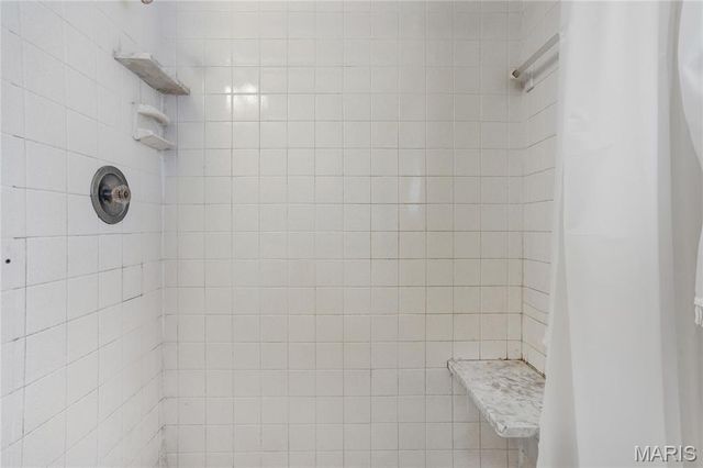 41 Harneywold Drive, Ferguson, MO 63136