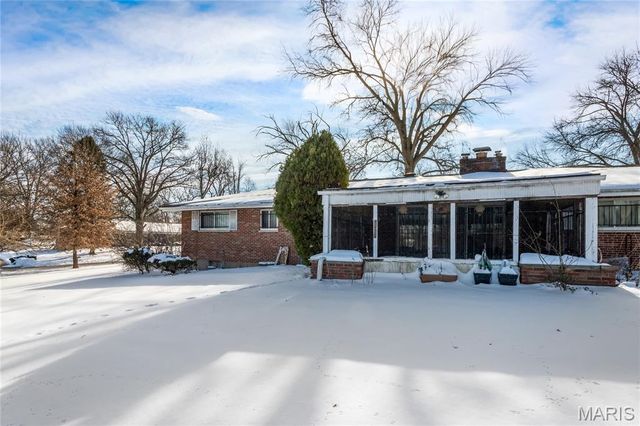 41 Harneywold Drive, Ferguson, MO 63136