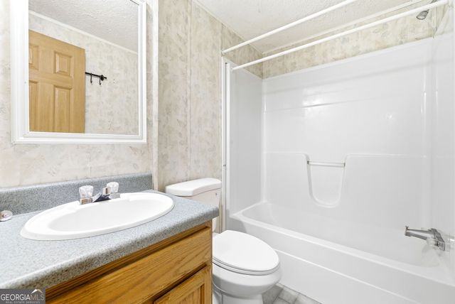 809 Sims Harris Road, Gillsville, GA 30543