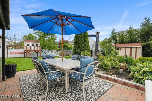 301 Hoover Avenue, Bayville, NJ 08721