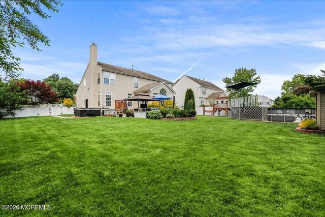 301 Hoover Avenue, Bayville, NJ 08721