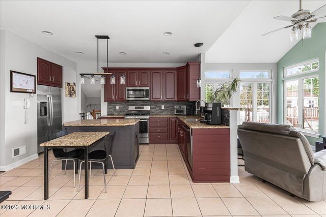 301 Hoover Avenue, Bayville, NJ 08721