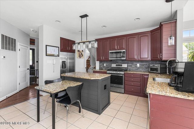 301 Hoover Avenue, Bayville, NJ 08721
