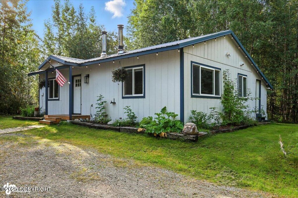 14732 W Peaceful Place, Big Lake, AK 99623