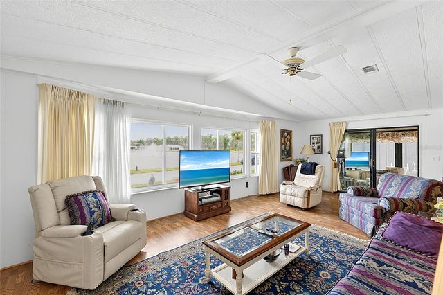 434 VILLA NUEVA CIRCLE, North Port, FL 34287