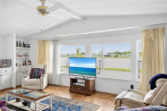 434 VILLA NUEVA CIRCLE, North Port, FL 34287