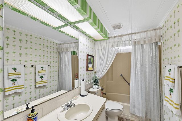 434 VILLA NUEVA CIRCLE, North Port, FL 34287