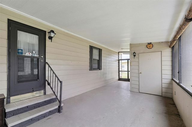 434 VILLA NUEVA CIRCLE, North Port, FL 34287