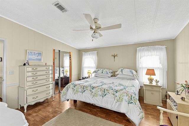 434 VILLA NUEVA CIRCLE, North Port, FL 34287