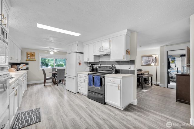 6360 Overland Trail, Maple Falls, WA 98266