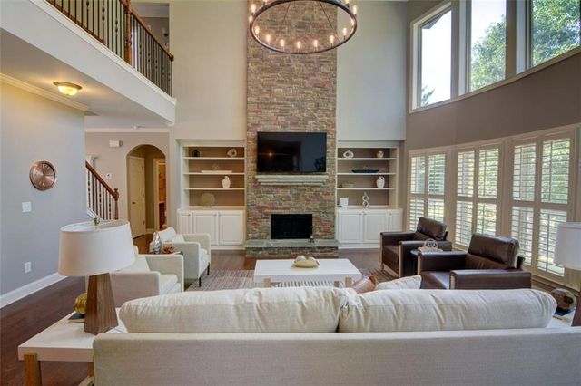 406 Woodliff Place, Milton, GA 30004