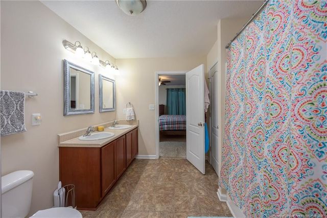 21 Northgate Lane, Clinton, NC 28328