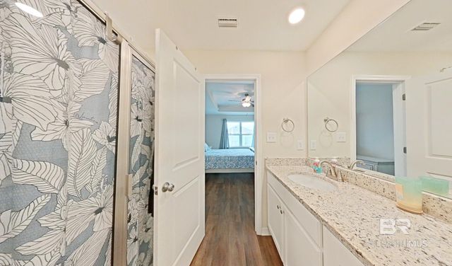 1186 Hayward Loop, Foley, AL 36535