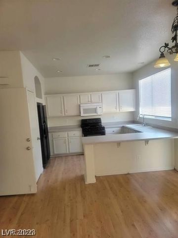 8149 Palace Monaco Avenue, Las Vegas, NV 89117