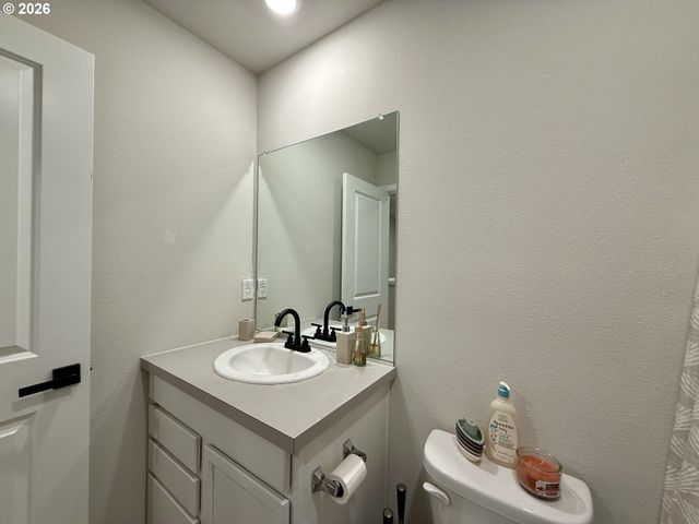 6653 Ne 139TH Pl, Vancouver, WA 98682