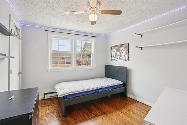 16 Middlesex St 5, Chelmsford, MA 01863