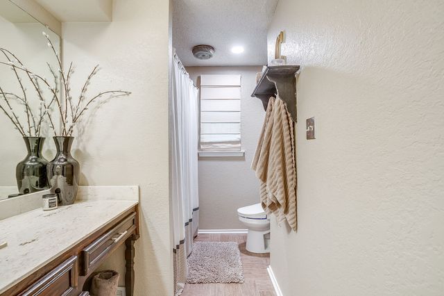 1026 Hazelwood Drive, Mansfield, TX 76063
