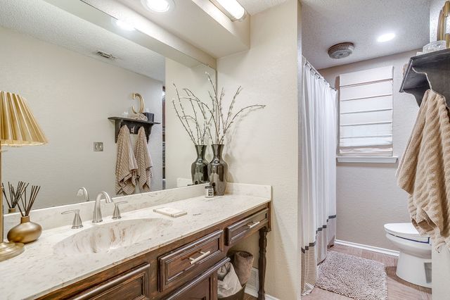 1026 Hazelwood Drive, Mansfield, TX 76063