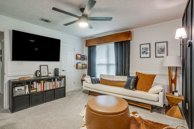 1026 Hazelwood Drive, Mansfield, TX 76063