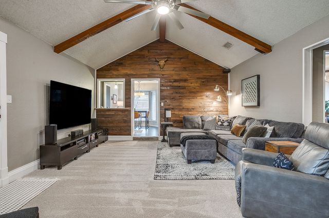 1026 Hazelwood Drive, Mansfield, TX 76063
