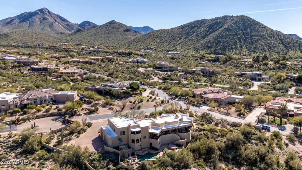 Image 1 of property listing at 24200 N ALMA SCHOOL Road 5, Scottsdale, AZ 85255