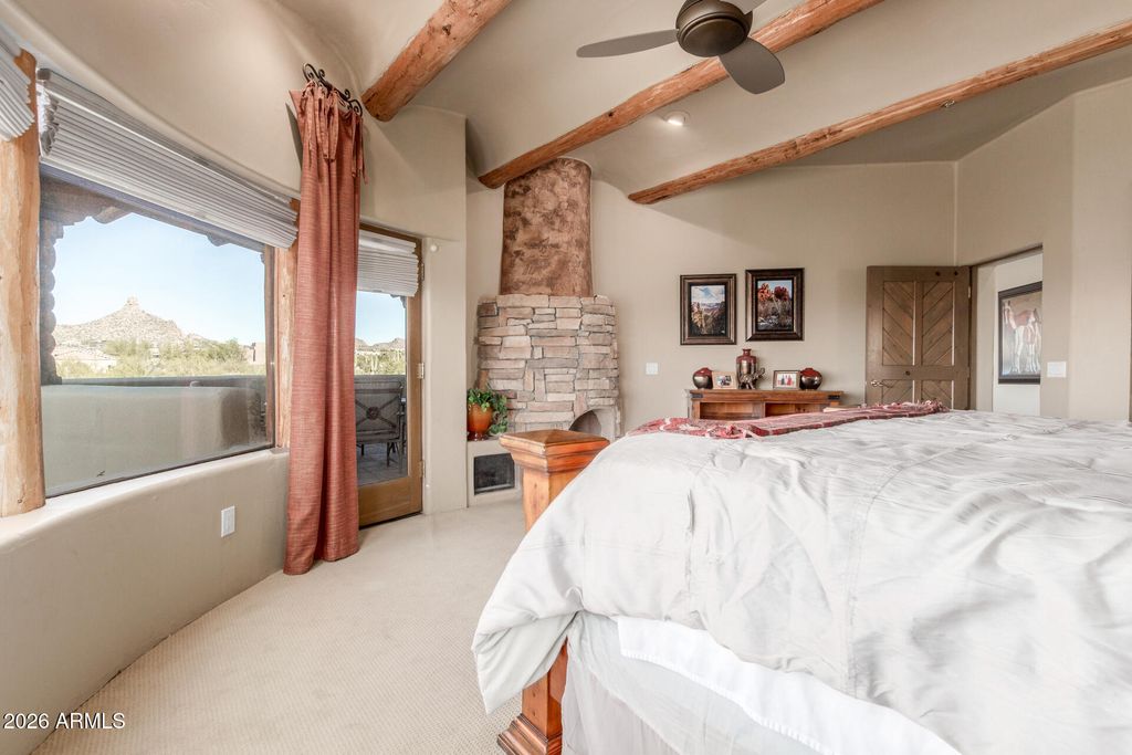 Image 29 of property listing at 24200 N ALMA SCHOOL Road 5, Scottsdale, AZ 85255