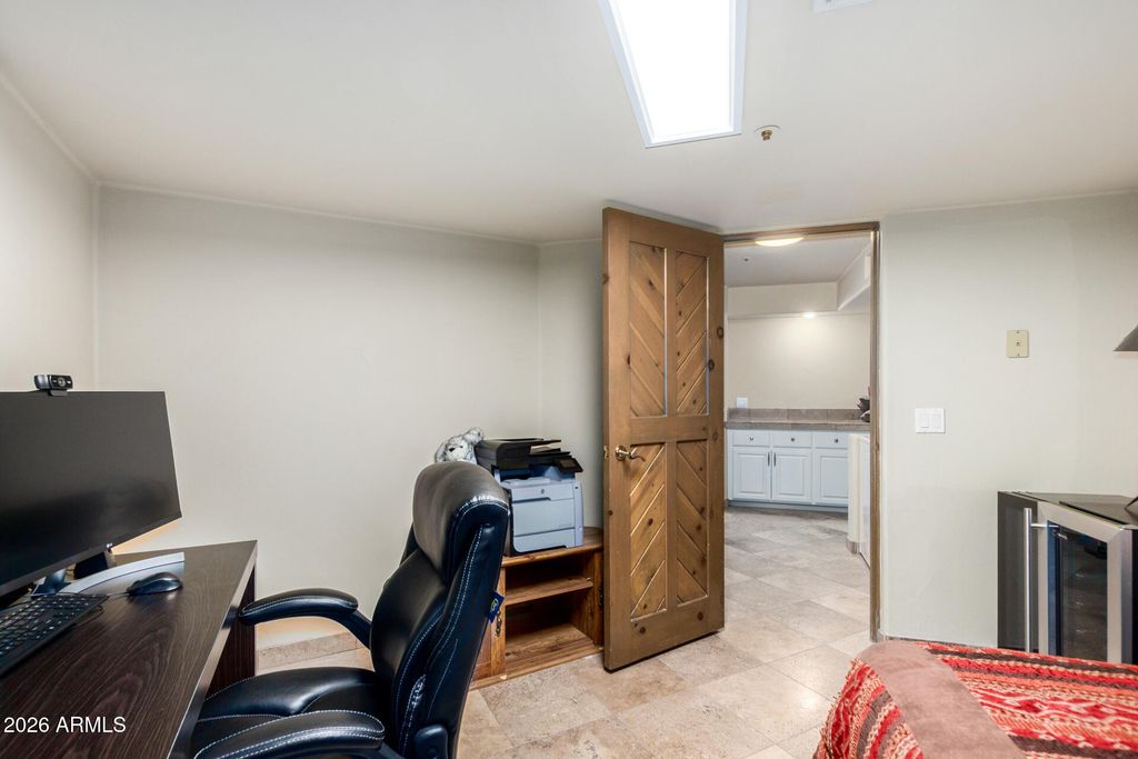 Image 46 of property listing at 24200 N ALMA SCHOOL Road 5, Scottsdale, AZ 85255