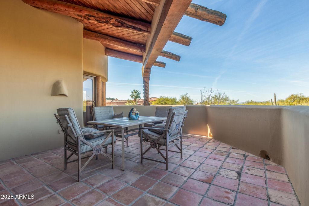 Image 52 of property listing at 24200 N ALMA SCHOOL Road 5, Scottsdale, AZ 85255