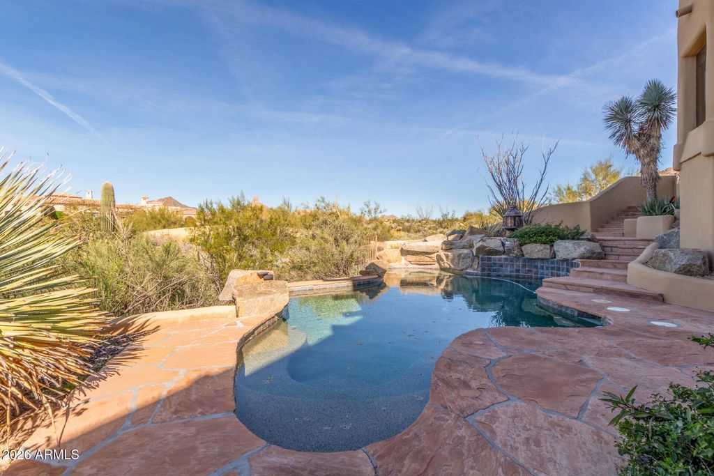 Image 54 of property listing at 24200 N ALMA SCHOOL Road 5, Scottsdale, AZ 85255