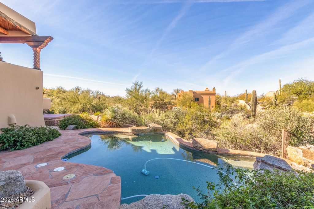 Image 56 of property listing at 24200 N ALMA SCHOOL Road 5, Scottsdale, AZ 85255