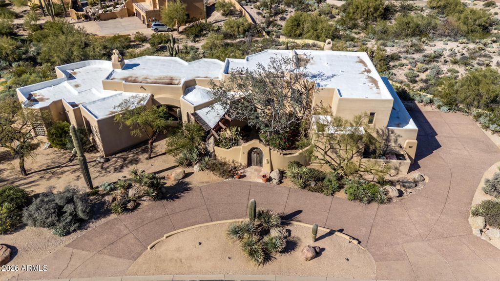 Image 61 of property listing at 24200 N ALMA SCHOOL Road 5, Scottsdale, AZ 85255