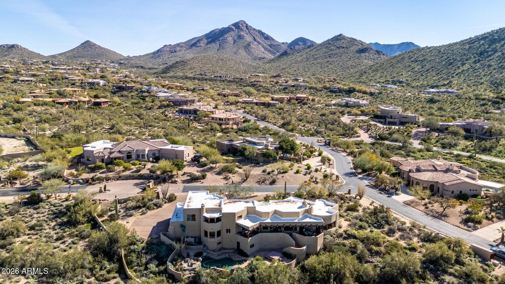 Image 66 of property listing at 24200 N ALMA SCHOOL Road 5, Scottsdale, AZ 85255