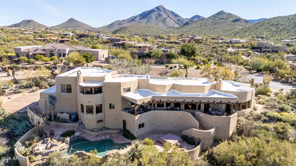 Image 69 of property listing at 24200 N ALMA SCHOOL Road 5, Scottsdale, AZ 85255