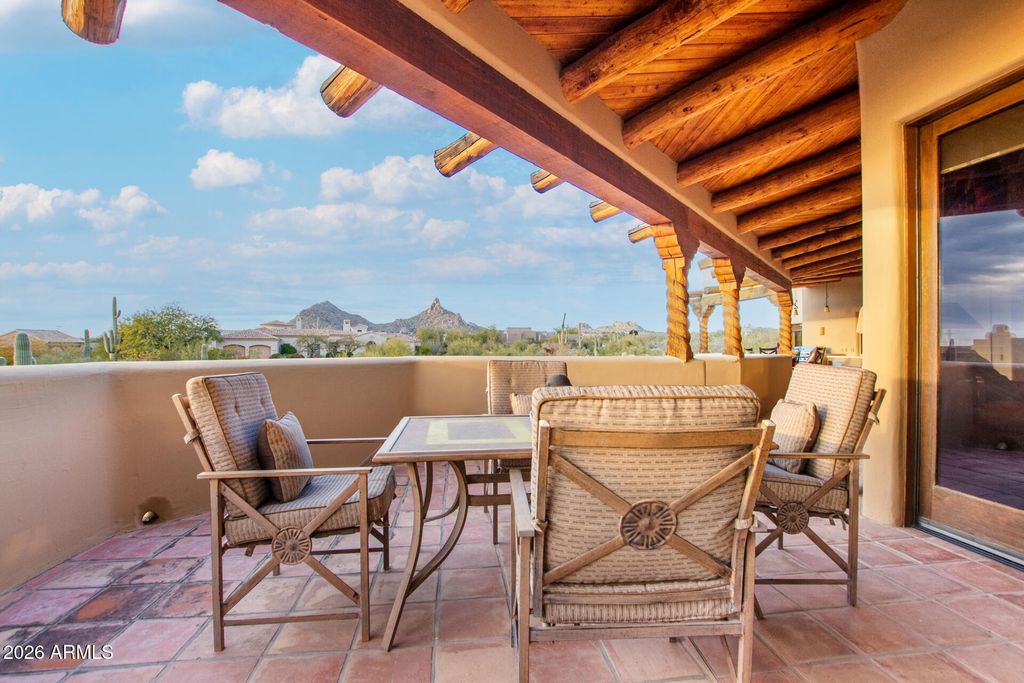 Image 80 of property listing at 24200 N ALMA SCHOOL Road 5, Scottsdale, AZ 85255