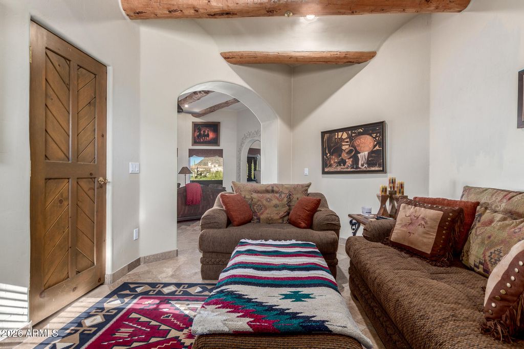 Image 9 of property listing at 24200 N ALMA SCHOOL Road 5, Scottsdale, AZ 85255