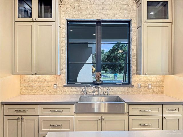 13509 Borolo Drive, Edinburg, TX 78541