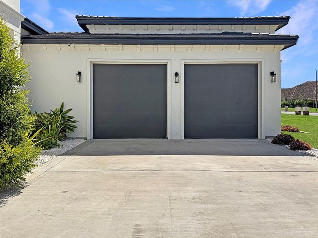 13509 Borolo Drive, Edinburg, TX 78541