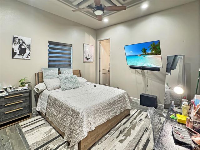 13509 Borolo Drive, Edinburg, TX 78541