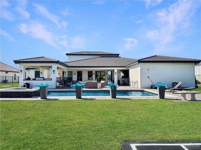 13509 Borolo Drive, Edinburg, TX 78541