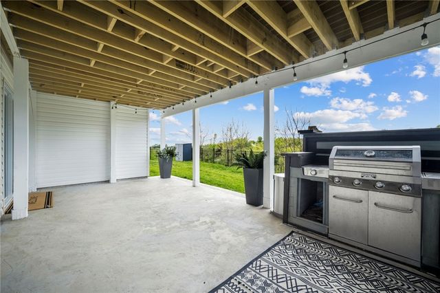 269 Lily Ridge Dr, North Strabane, PA 15317