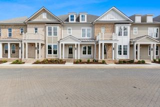 216 Nearwater Place, Hendersonville, TN 37075