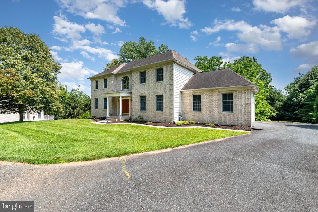 2212-A POT SPRING RD, Lutherville Timonium, MD 21093