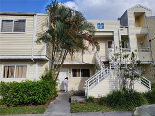 3441 NW 44th St 104, Oakland Park, FL 33309